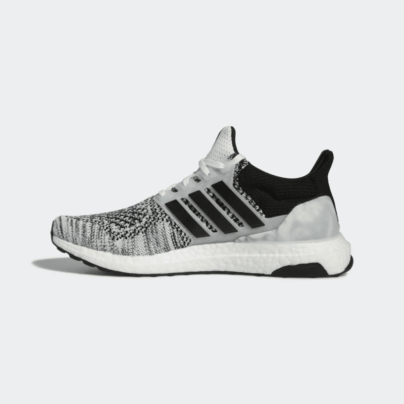 Adidas clearance boost oreo